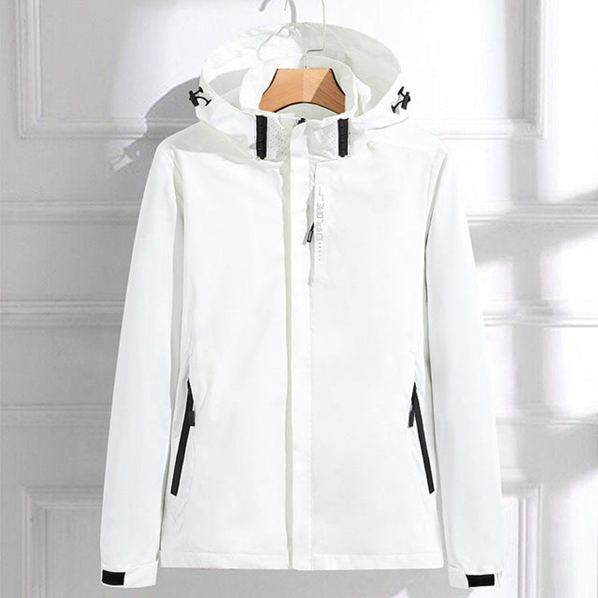 Giacca impermeabile donna con cappuccio staccabile 4