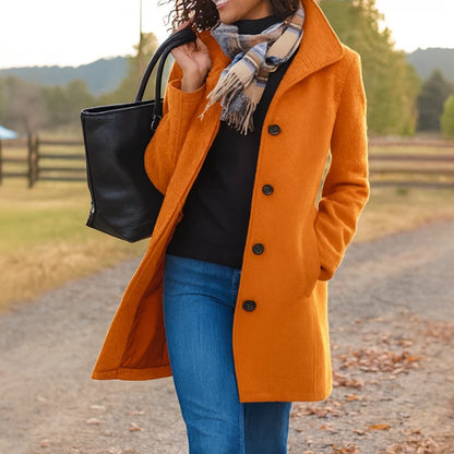 Cappotto Donna in Lana con Collo Alto e Bottoni Scuri 7