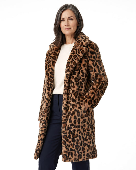 Cappotto fantasia donna sciancrato con revers ampio 1