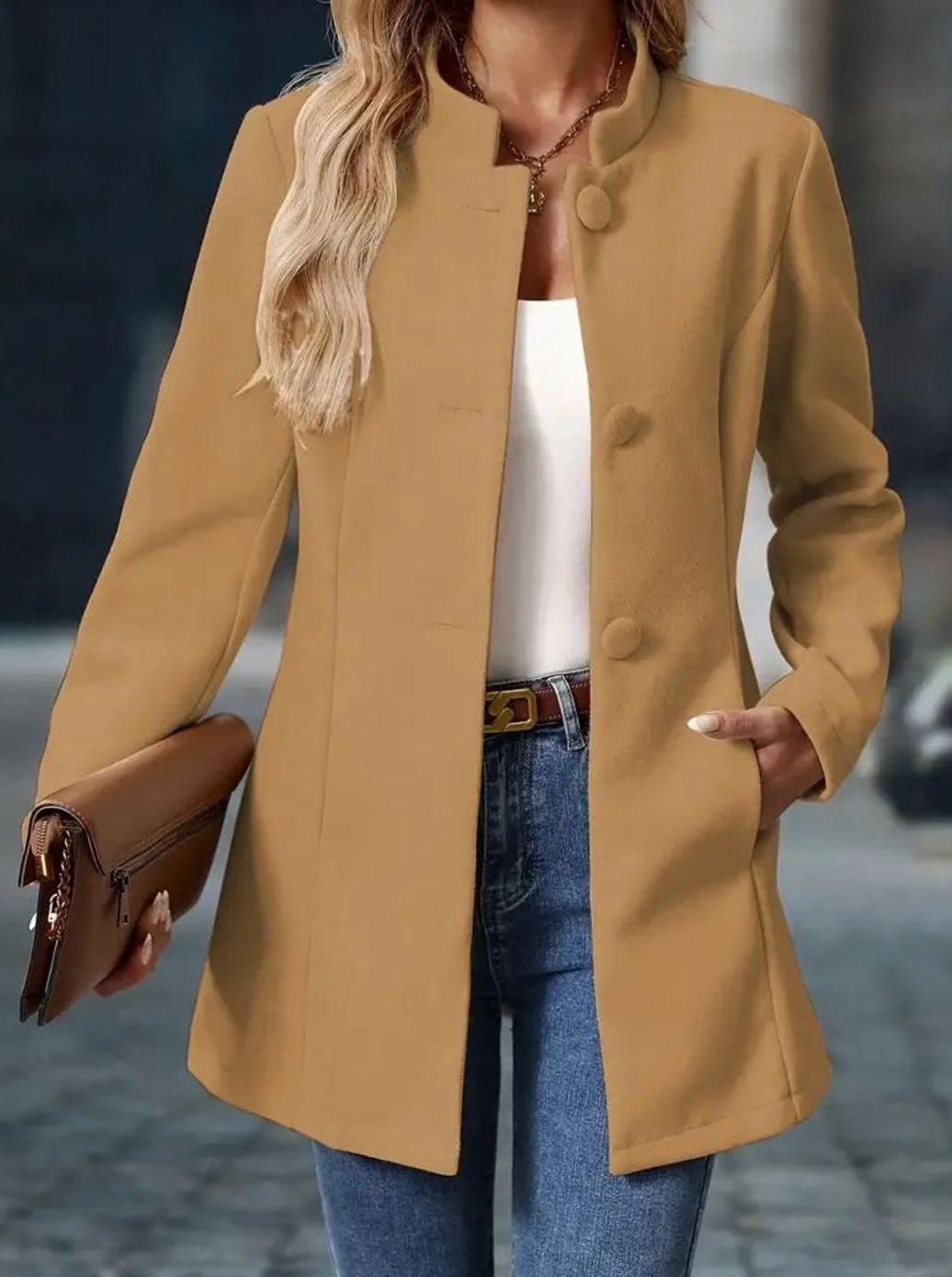 Cappotto invernale donna elegante con collo alto e bottoni 6