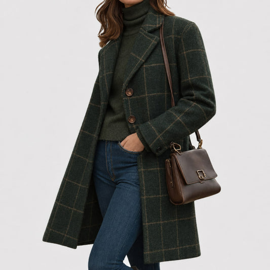Cappotto invernale donna verde dal taglio sartoriale