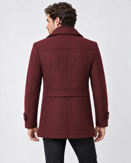 Cappotto invernale uomo elegante con collo strutturato 4