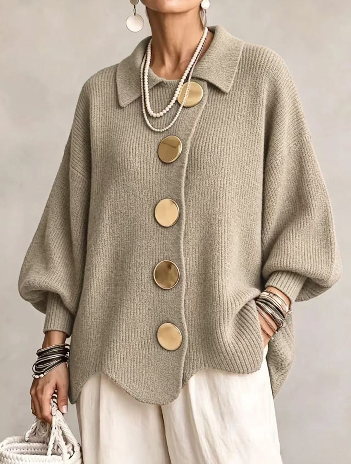 Cardigan oversize con maniche a lanterna e bottoni dorati donna 7