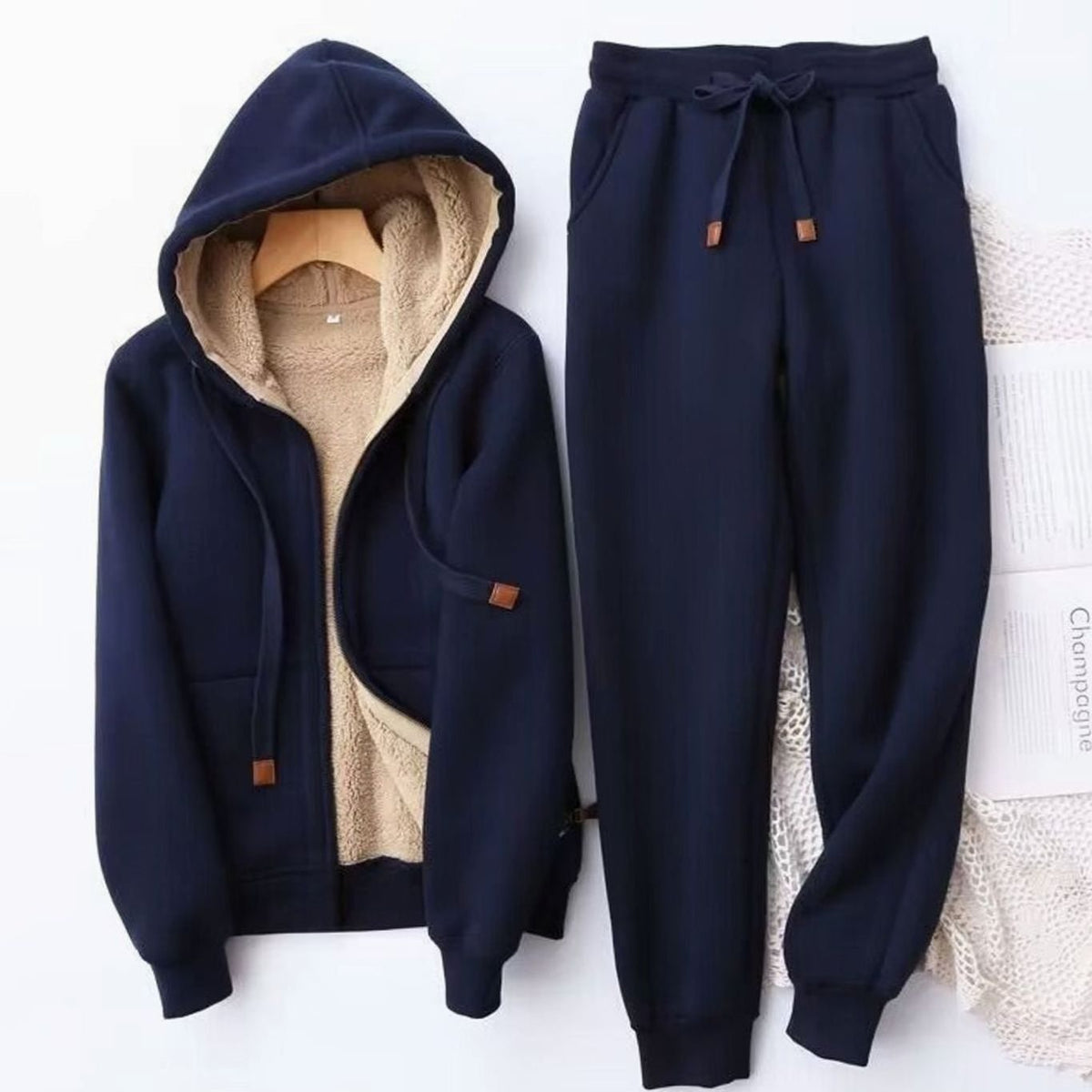 Completo felpa con cappuccio e jogger foderato in pile sherpa donna 7