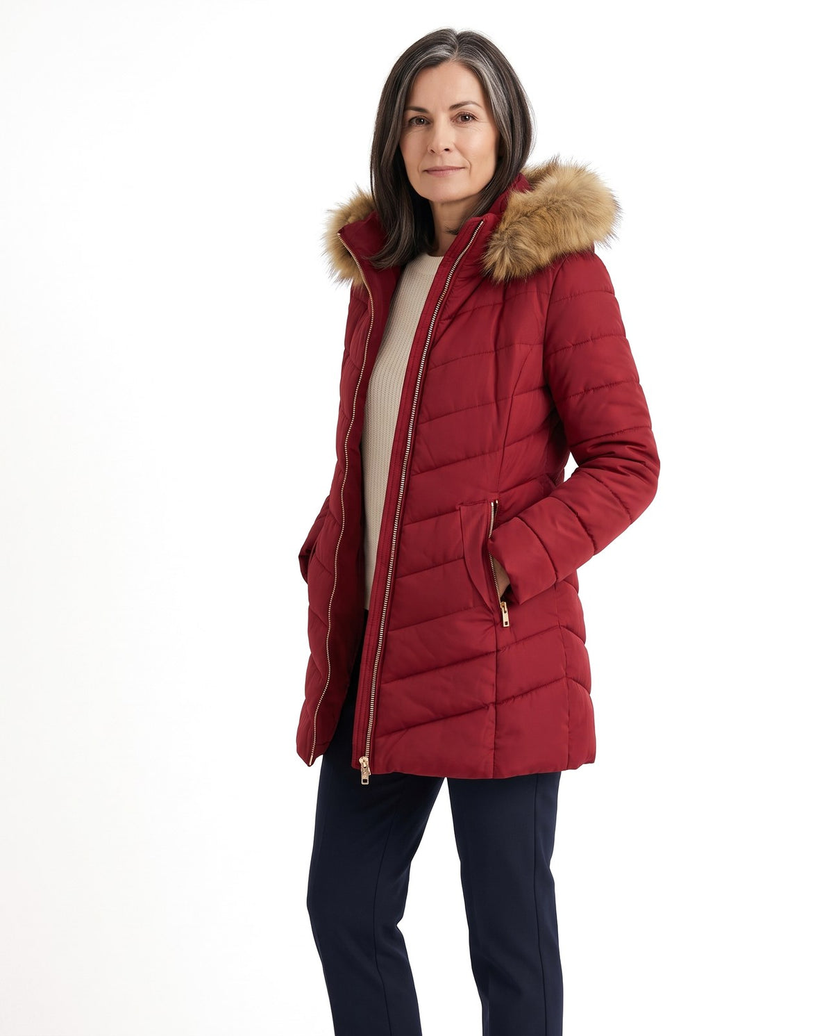 Piumino donna sciancrato con cappuccio e tasche laterali 1